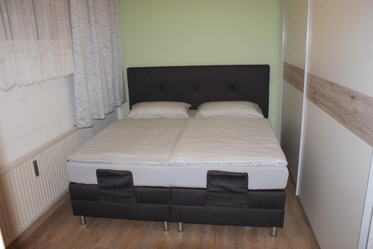 Apartman Bkk Бад-Кляйнкірхгайм Екстер'єр фото
